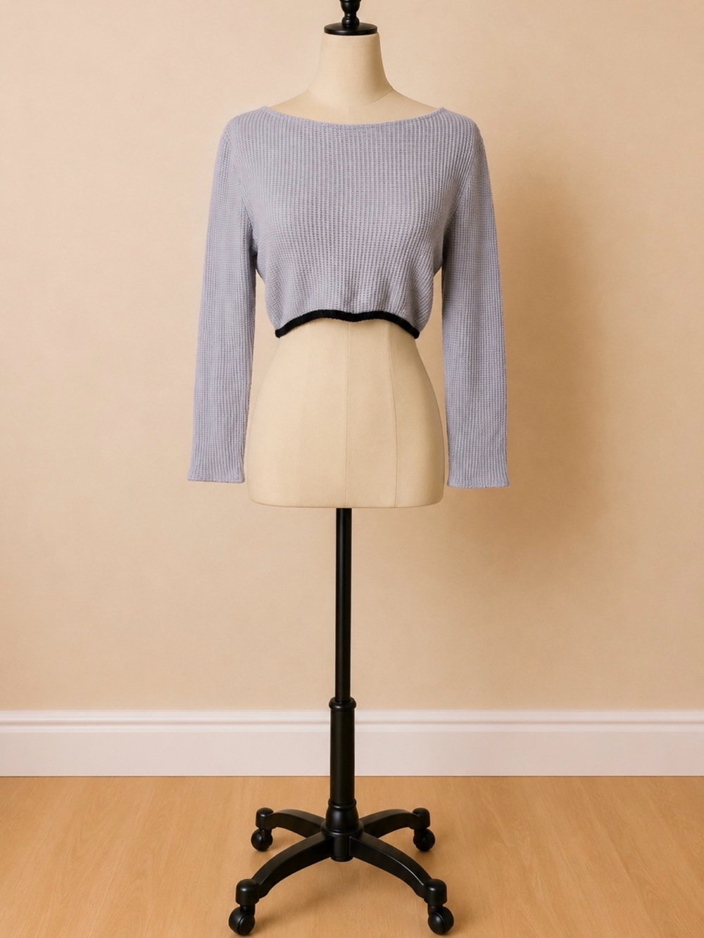LE LIS Collection Waffle Knit Cropped Sweater Medium